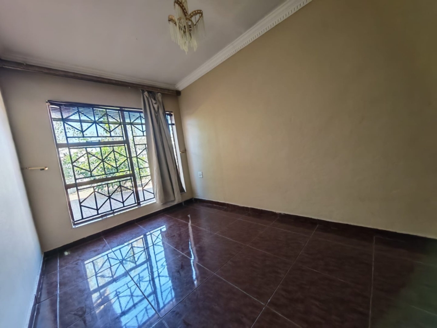 3 Bedroom Property for Sale in Lesedi Park Limpopo
