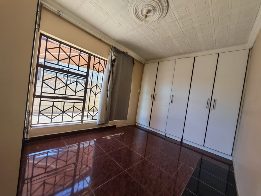 3 Bedroom Property for Sale in Lesedi Park Limpopo