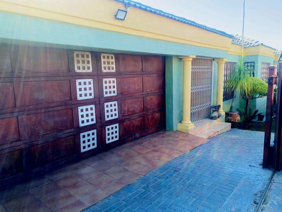 4 Bedroom Property for Sale in Emdo Park Limpopo