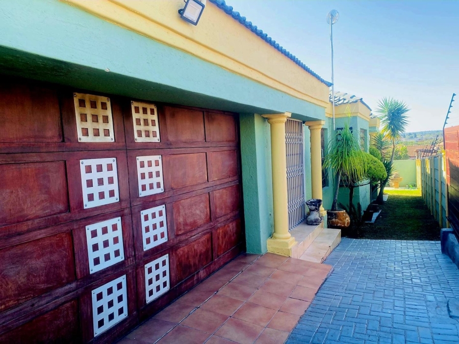 4 Bedroom Property for Sale in Emdo Park Limpopo