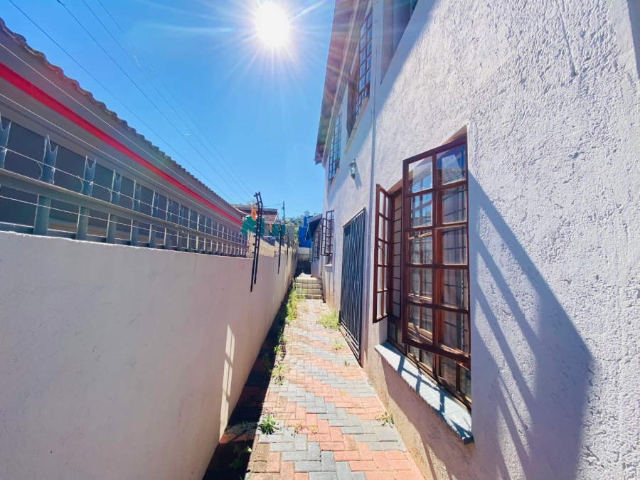6 Bedroom Property for Sale in Gakgapane Limpopo