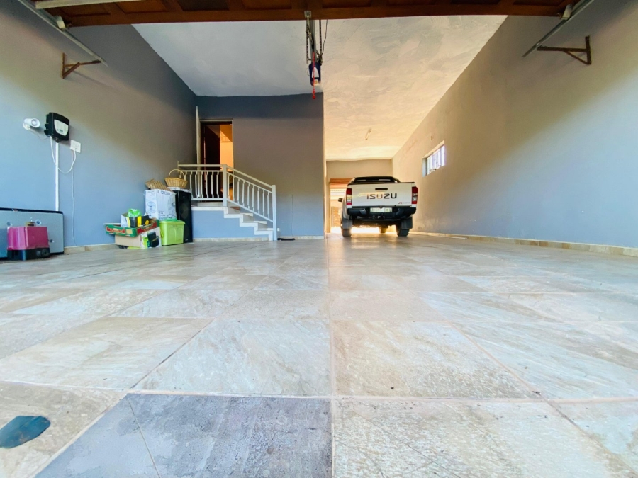 6 Bedroom Property for Sale in Gakgapane Limpopo