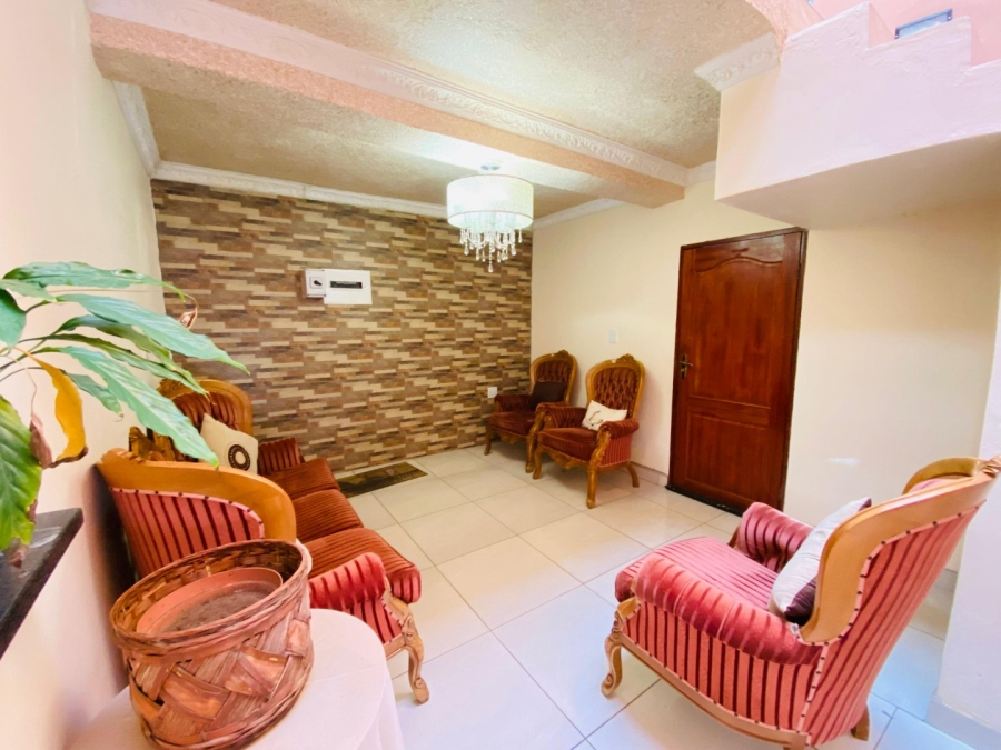 6 Bedroom Property for Sale in Gakgapane Limpopo