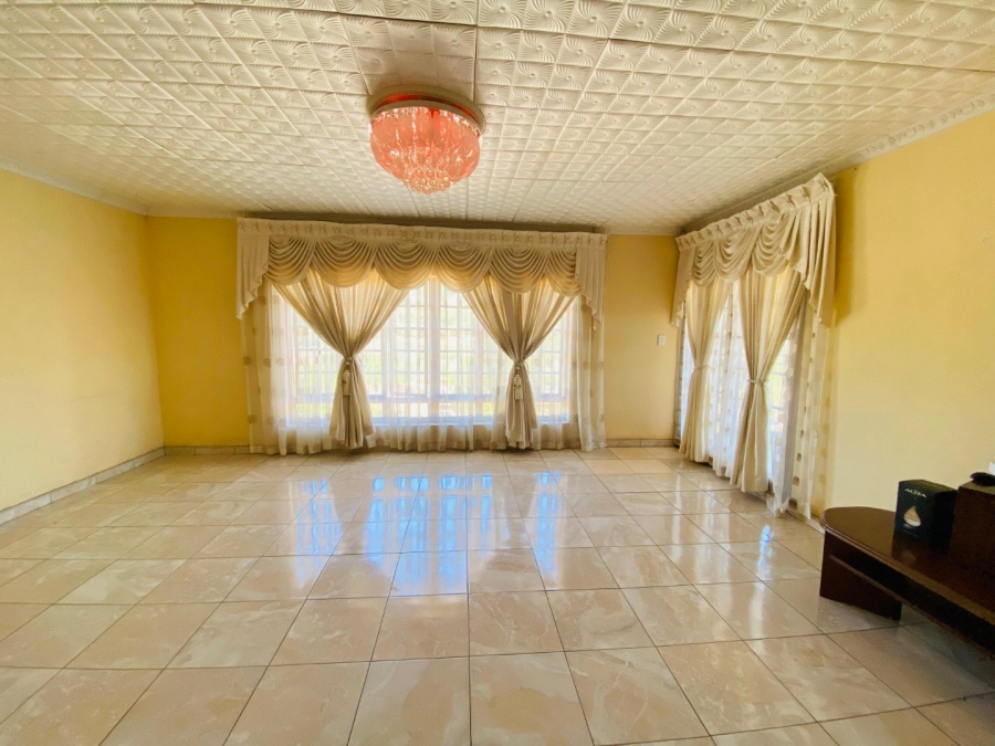 6 Bedroom Property for Sale in Gakgapane Limpopo