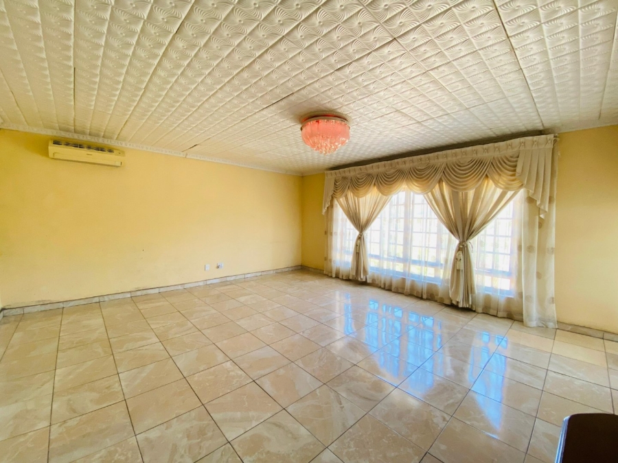 6 Bedroom Property for Sale in Gakgapane Limpopo