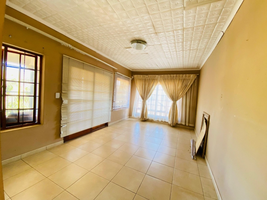 6 Bedroom Property for Sale in Gakgapane Limpopo