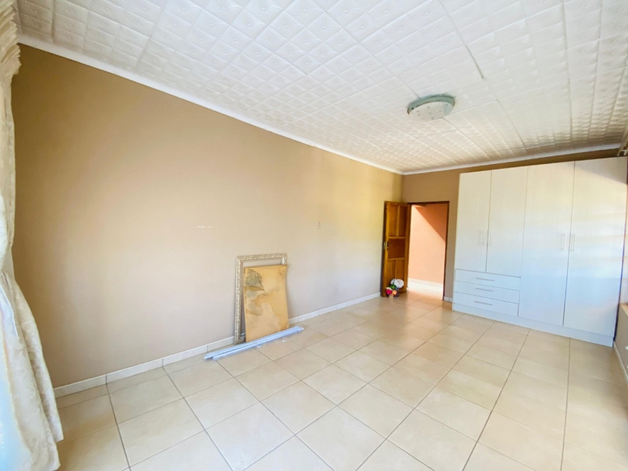 6 Bedroom Property for Sale in Gakgapane Limpopo