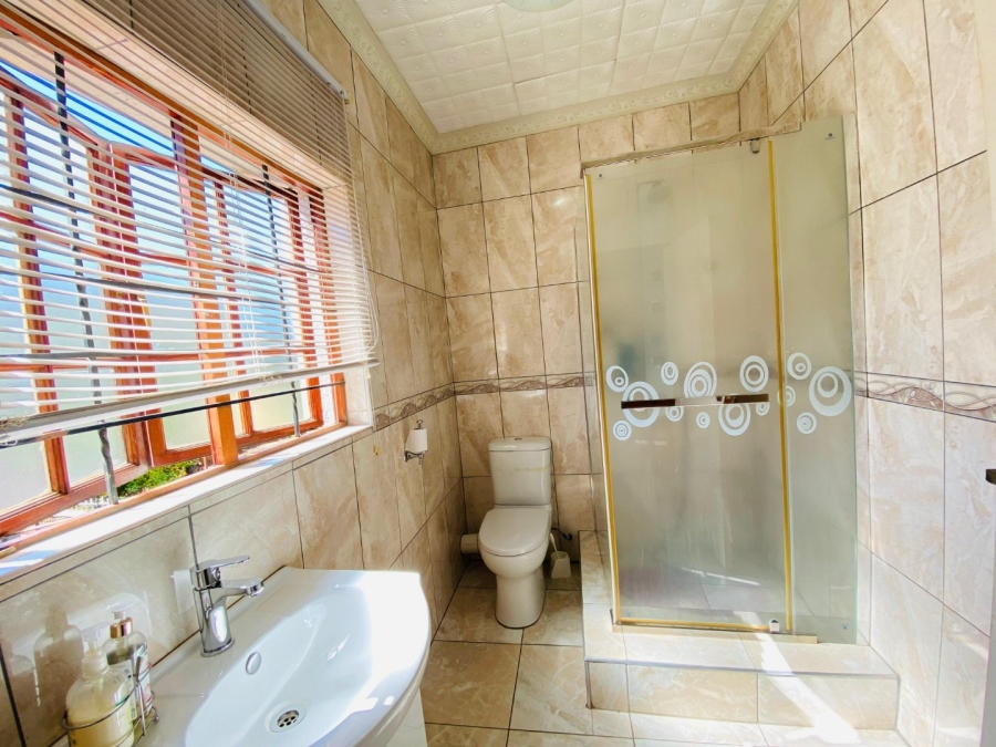 6 Bedroom Property for Sale in Gakgapane Limpopo