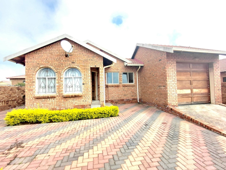 3 Bedroom Property for Sale in Emdo Park Limpopo