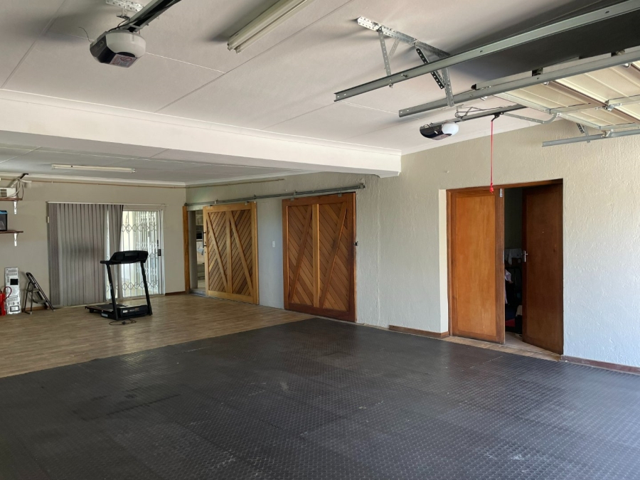 4 Bedroom Property for Sale in Bendor Limpopo