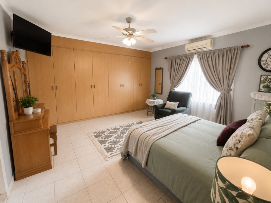 4 Bedroom Property for Sale in Fauna Park Limpopo