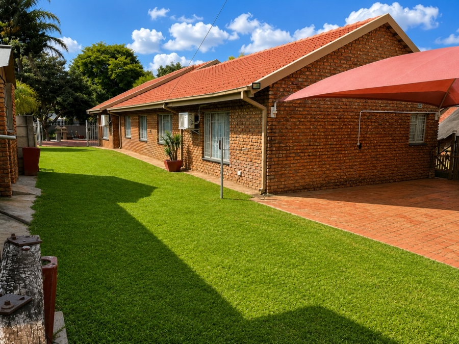 4 Bedroom Property for Sale in Fauna Park Limpopo