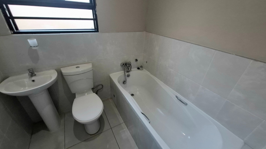 To Let 3 Bedroom Property for Rent in Bendor Meadows Limpopo
