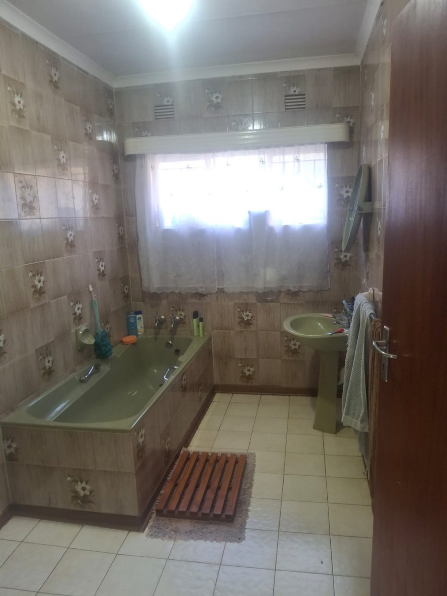 3 Bedroom Property for Sale in Thabazimbi Limpopo