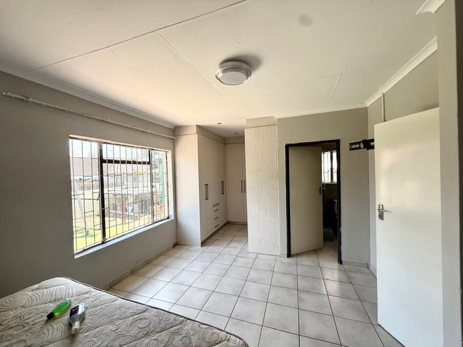To Let 3 Bedroom Property for Rent in Bendor Limpopo