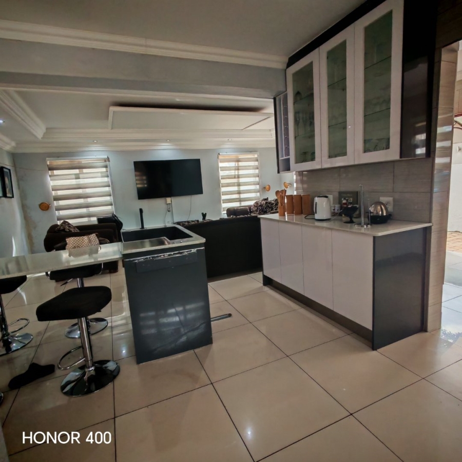 4 Bedroom Property for Sale in Bendor Limpopo