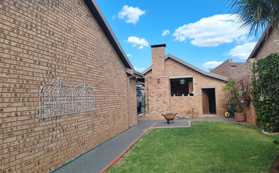 2 Bedroom Property for Sale in Modimolle Limpopo