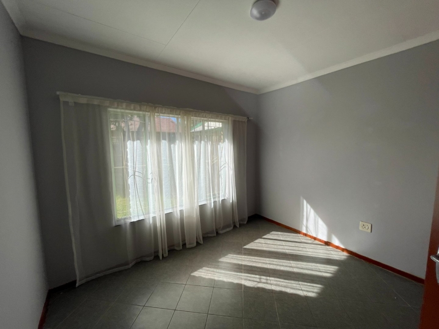 To Let 3 Bedroom Property for Rent in Fauna Park Limpopo