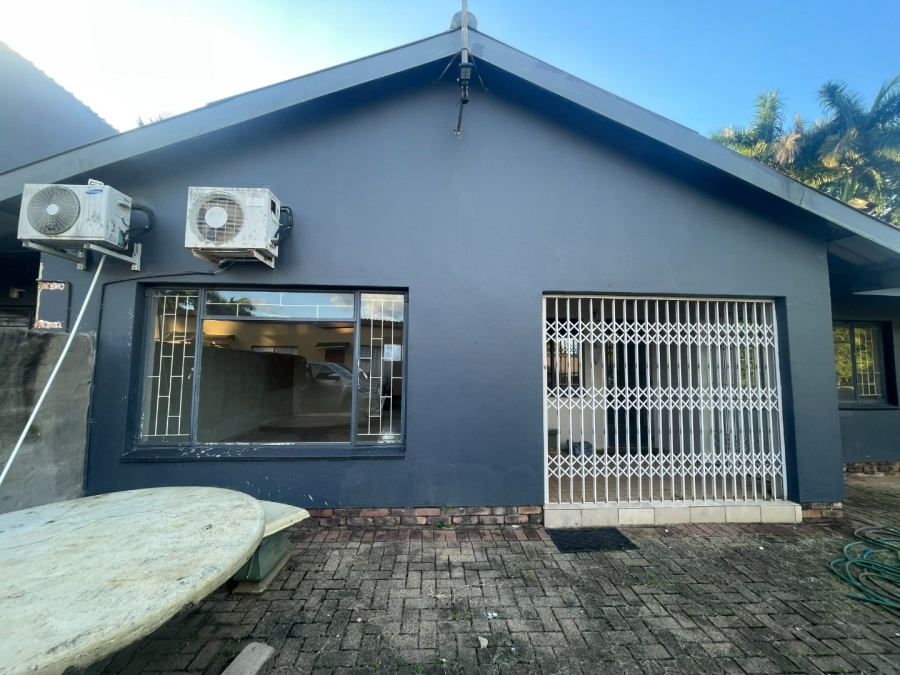 11 Bedroom Property for Sale in Aquapark Limpopo