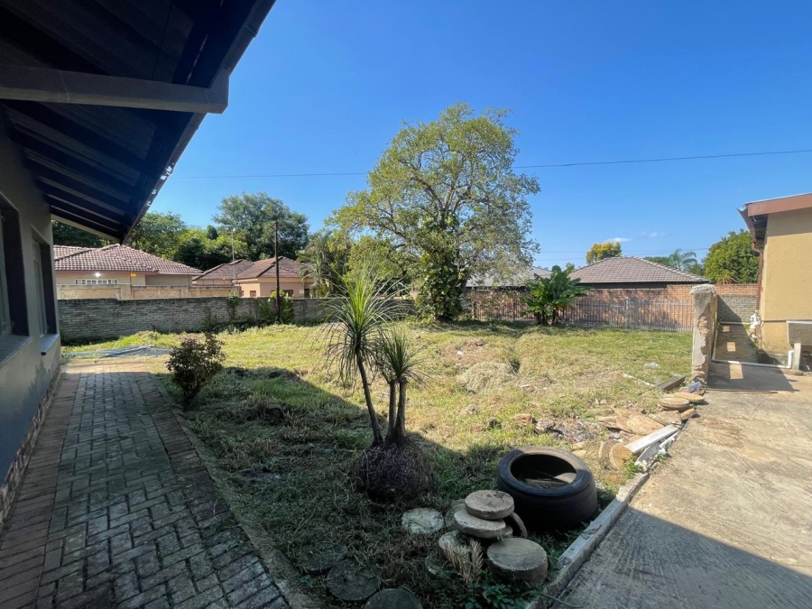 11 Bedroom Property for Sale in Aquapark Limpopo