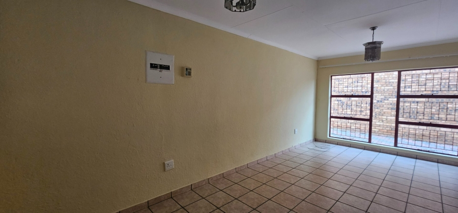 To Let 3 Bedroom Property for Rent in Bendor Limpopo