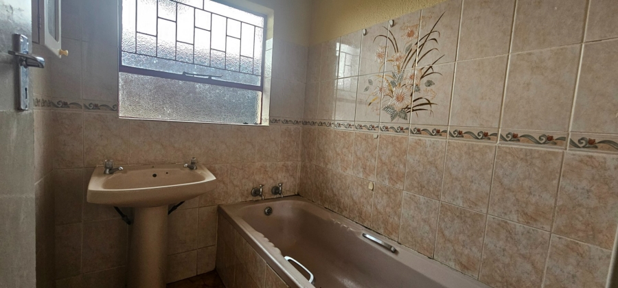 To Let 3 Bedroom Property for Rent in Bendor Limpopo
