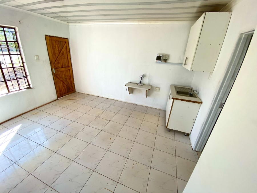 To Let 1 Bedroom Property for Rent in Mokopane Rural Limpopo