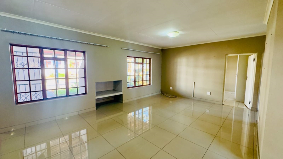 To Let 3 Bedroom Property for Rent in Bendor Limpopo