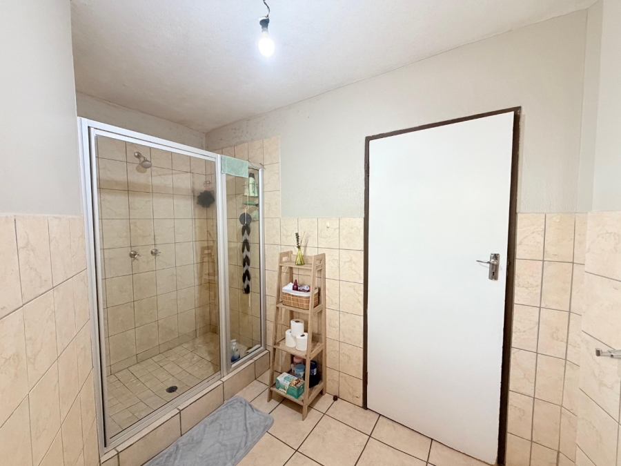 2 Bedroom Property for Sale in Penina Park Ext 2 Limpopo