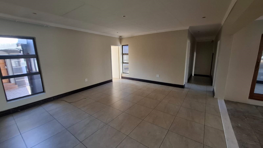To Let 4 Bedroom Property for Rent in Sterpark Limpopo
