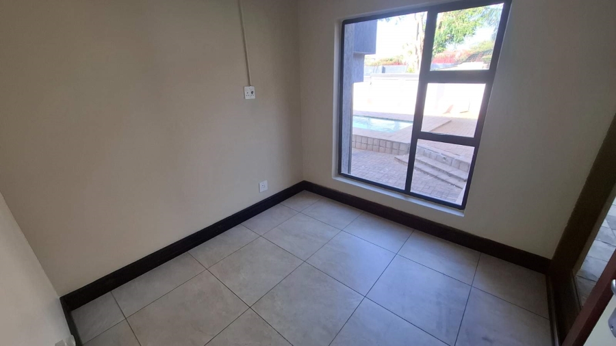 To Let 4 Bedroom Property for Rent in Sterpark Limpopo