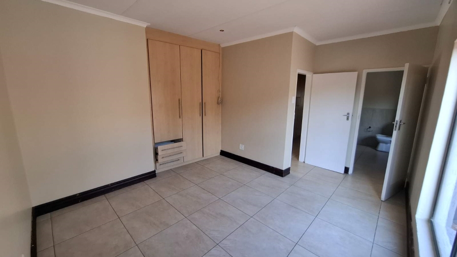 To Let 4 Bedroom Property for Rent in Sterpark Limpopo