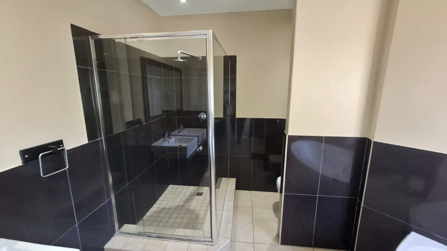 To Let 4 Bedroom Property for Rent in Sterpark Limpopo