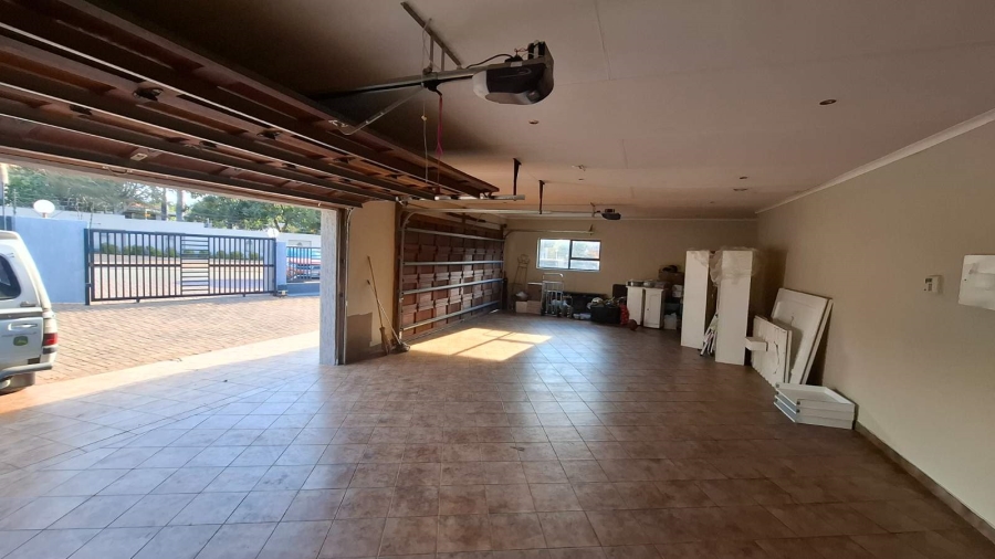 To Let 4 Bedroom Property for Rent in Sterpark Limpopo