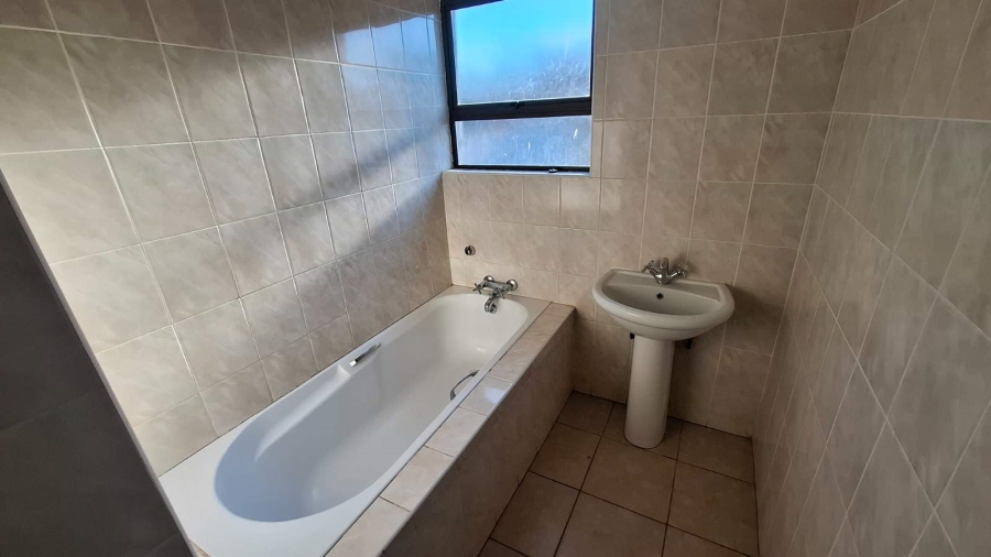 To Let 4 Bedroom Property for Rent in Sterpark Limpopo