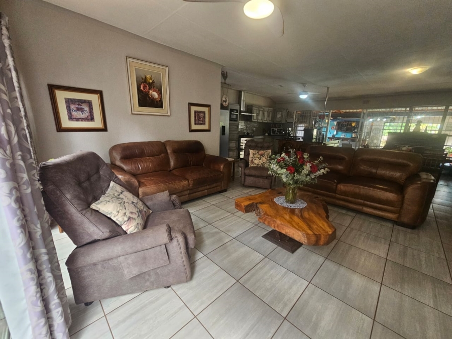 4 Bedroom Property for Sale in Aquapark Limpopo