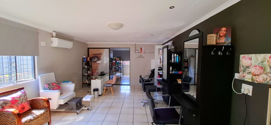 4 Bedroom Property for Sale in Aquapark Limpopo