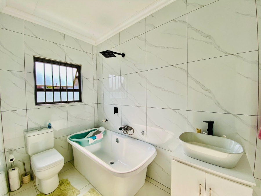 3 Bedroom Property for Sale in Nkowankowa Limpopo