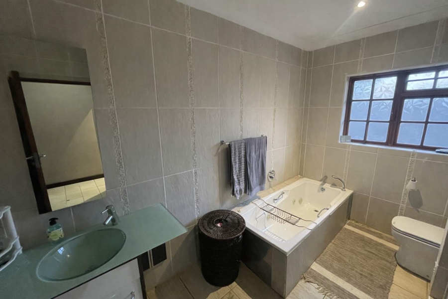 4 Bedroom Property for Sale in Bendor Limpopo