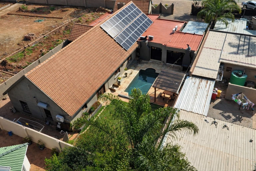 4 Bedroom Property for Sale in Bendor Limpopo