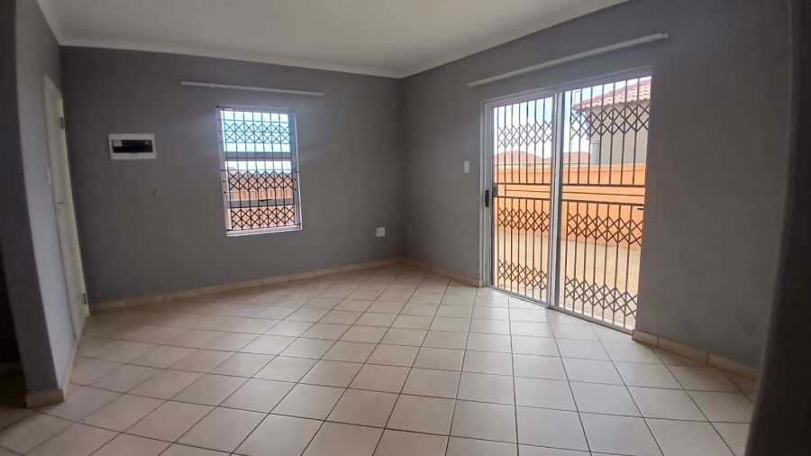 To Let 3 Bedroom Property for Rent in Southern Gateway Limpopo