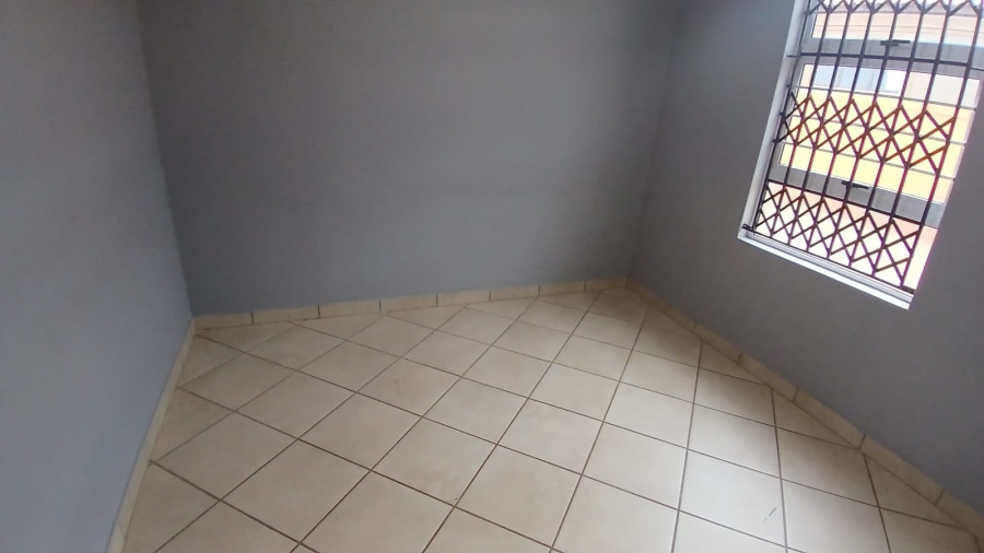 To Let 3 Bedroom Property for Rent in Southern Gateway Limpopo