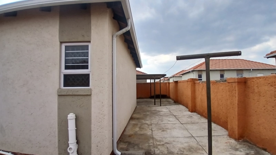 To Let 3 Bedroom Property for Rent in Southern Gateway Limpopo