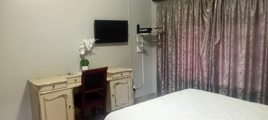 1 Bedroom Property for Sale in Penina Park Limpopo