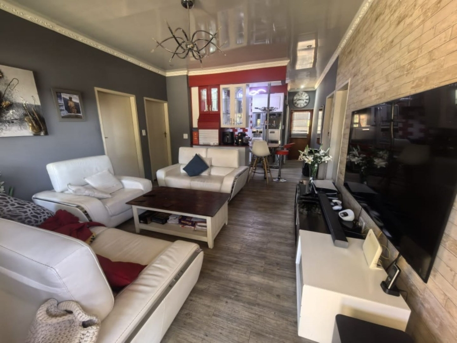 To Let 3 Bedroom Property for Rent in Thornhill Limpopo