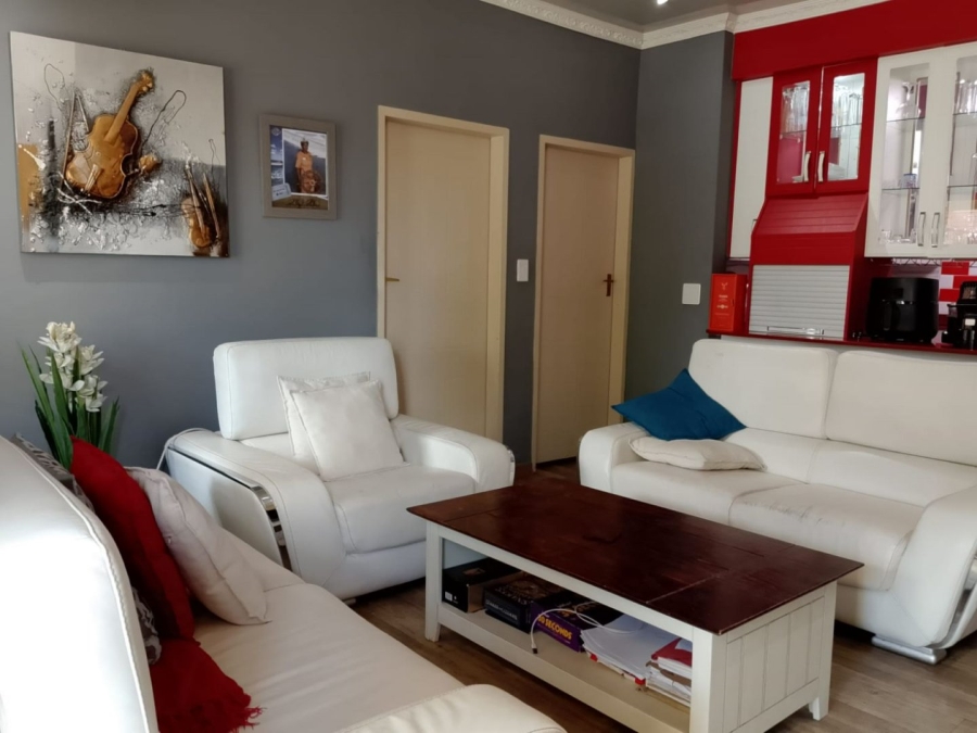 To Let 3 Bedroom Property for Rent in Thornhill Limpopo