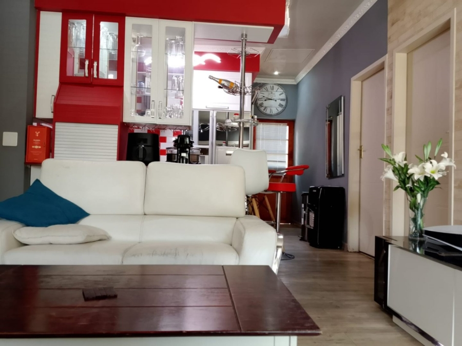 To Let 3 Bedroom Property for Rent in Thornhill Limpopo