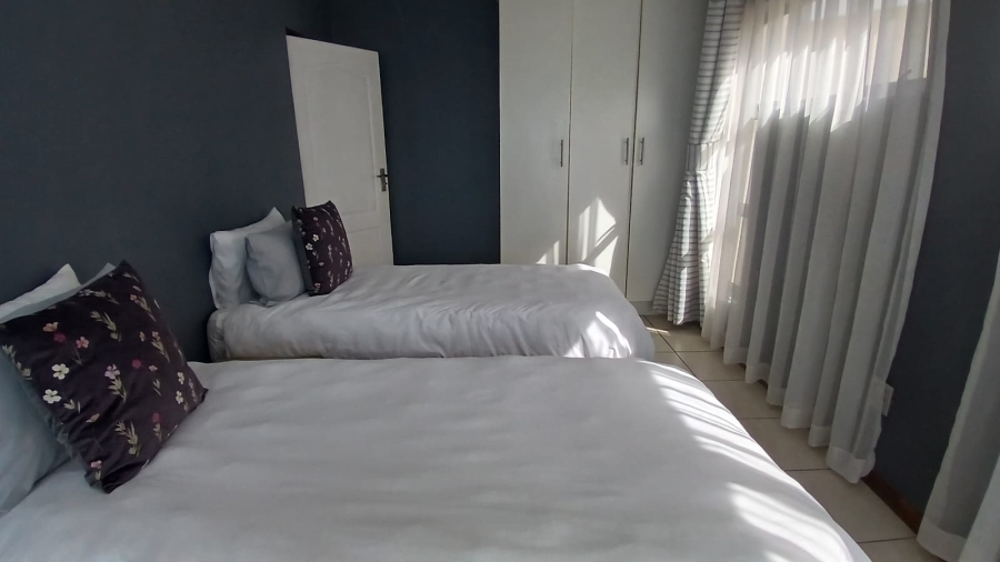 To Let 2 Bedroom Property for Rent in Bendor Limpopo