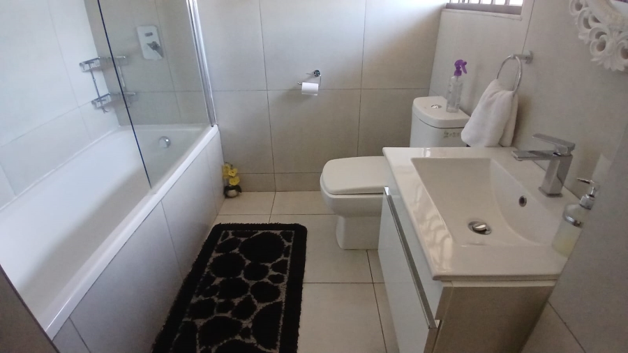 To Let 2 Bedroom Property for Rent in Bendor Limpopo