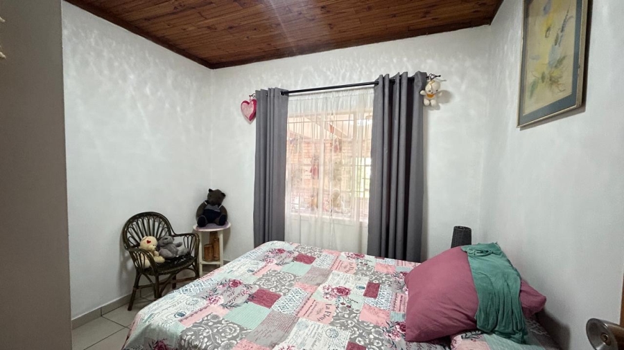 3 Bedroom Property for Sale in Modjadjiskloof Limpopo